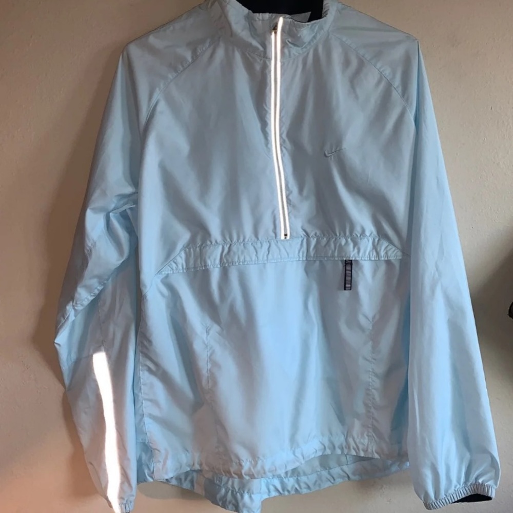 nike windbreaker